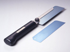 Thin Blade Craft Saw