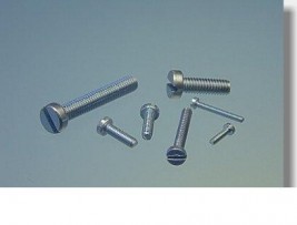 Schrauben M2, 5x12 - 20 Stück