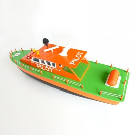 Pilot - loď bez motoru