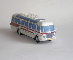 1:43 Škoda 706 RTO LUX (vystřihovánka)