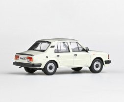 1:43 Skoda 120L (1984) – Eisweiß