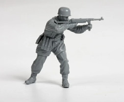 1:35 German Paratroopers (1939–1942)