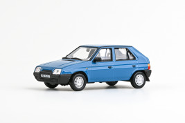 1:43 Skoda Favorit 136L (1988) – blauer Skoda
