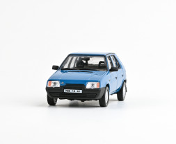 1:43 Skoda Favorit 136L (1988) – blauer Skoda