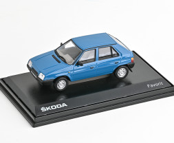 1:43 Skoda Favorit 136L (1988) – blauer Skoda