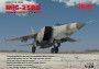 1:48 MiG-25 RB