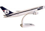 1:200 Boeing 767-35D(ER), LOT Polish Airlines, 1980s Colors, Poznaň (Snap-Fit)