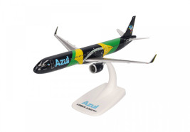 1:200 Airbus A321-251NX, Azul Linhas Aereas, Brazilian Flag Colors (Snap-Fit)