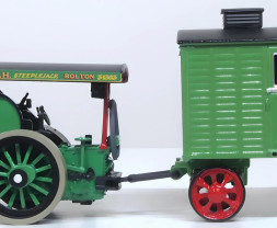 1:76 Fred Dibnah Aveling & Porter Road Roller (Betsy) & Wagon