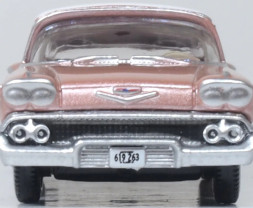 1:87 Chevrolet Impala port Coupe 1958 Cay Coral and White
