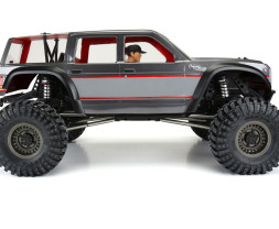 1:6 Pro-Line karoserie Coyote Grande SCX6 (čirá)