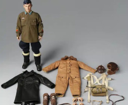 1:6 WWII Soviet Air Force Ace Pilot