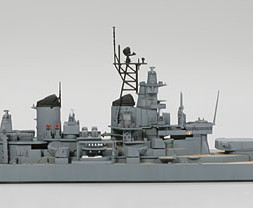 1:700 USS New Jersey BB-62 (Water Line Series)