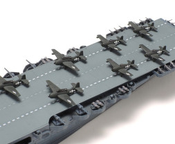 1:700 USS Saratoga CV-3 (Water Line Series)