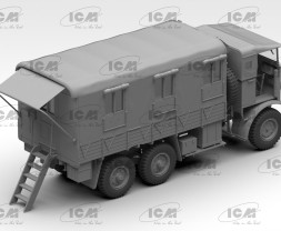 1:35 Monty's Office Caravan
