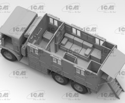 1:35 Monty's Office Caravan