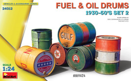 1:24 Fuel & Oil Drums 1930-50's Set 2