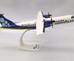 1:100 ATR 72-500 (72-212A) Canaryfly (Snap-Fit)
