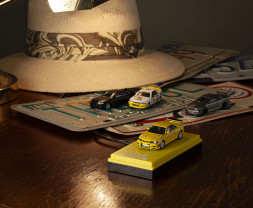 1:64 Nismo 400R Yellow (Kyosho MOTN LED System)