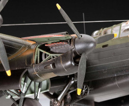 1:72 Avro Lancaster B.III ″Dambusters″ (Model Set)