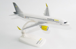 1:200 Airbus A320-271N Vueling ″2004s″ Colors (Snap-Fit)