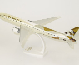 1:200 Boeing B777-3FXER Etihad Airways Mid ″2010s - Facets of Abu Dhabi″ (Snap-Fit)