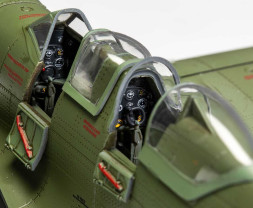 1:48 Supermarine Spitfire Tr.9