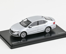 1:43 Skoda Octavia IV (2020) – Silver Brilliant Metallic