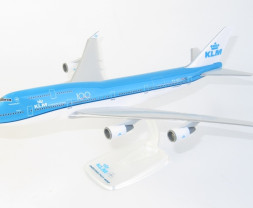 1:250 Boeing B747-406(M) KLM Royal Dutch Airlines ″KLM 100 Years″ Colors, Named ″City of Tokyo″ (Snap-Fit)