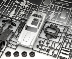 1:24 Aston Martin DB5, James Bond 007 – Goldfinger (Click System)