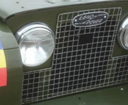 1:43 Land Rover Series Ii SWB Canvas Reme