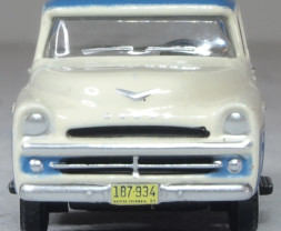 1:87 Dodge D100 Sweptside Pick Up 1957 Ice Blue / Glacier White