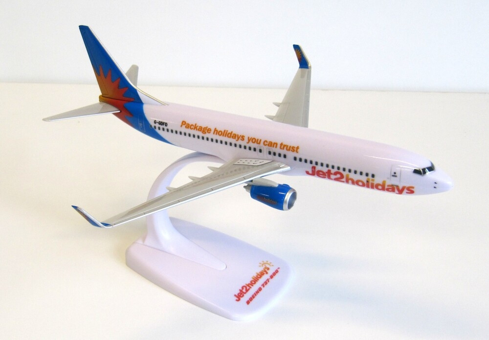 Produkt anzeigen - 1:200 Boeing B737-8K5(WL) Jet2 (Snap-Fit)