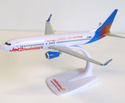 1:200 Boeing B737-8K5(WL) Jet2 (Snap-Fit)
