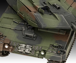 1:35 Leopard 2 A6MA2, 70 Years Bundeswehr (Gift Set, Exclusive Edition)