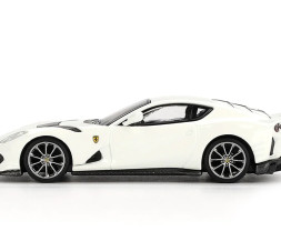1:64 Ferrari 812 Competizione Bianco Avus 2024