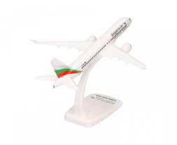 1:200 Airbus A220-300 (BD-500-1A11) Bulgaria Air (Snap-Fit)