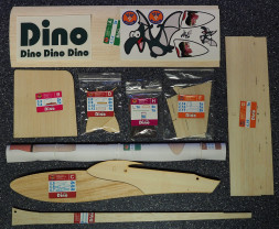 Hiesbök mini Dino – Schulsegler, Spannweite 780 mm (Bausatz)