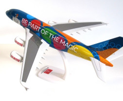1:200 Airbus A380-861 Emirates ″Destination Dubai″ Colors (Snap-Fit)