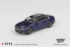 1:64 BMW i7 xDrive60 Tanzanite Blue Metallic