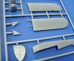 1:72 Piper PA-18 Over Europe