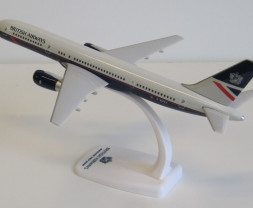 1:200 Boeing B757-236 British Airways ″Landor″ Colors (Snap-Fit)