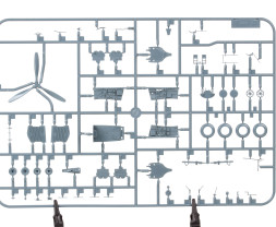 1:48 Curtiss P-40K Warhawk (Royal Class, Dual Combo)