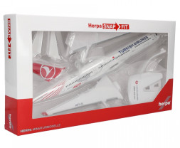 1:200 Airbus A350-941 Turkish Airlines ″400th Aircraft″ Colors, Named ″Tek Yürek″ (Snap-Fit)