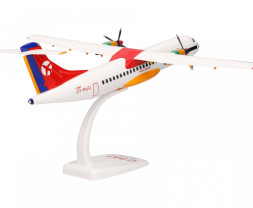 1:100 ATR 72-202 DAT Danish Air Transport (Snap-Fit)