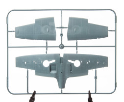 1:48 Battle of Britain Spitfire Mk.I (Dual Combo, Limited Edition)