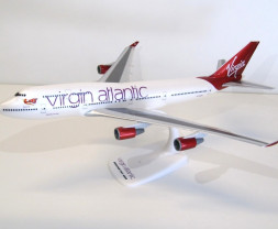 1:250 Boeing B747-443 Virgin Atlantic Airways ″2010s″ Colors, Named ″Barbarella″ (Snap-Fit)