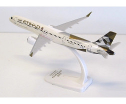 1:200 Airbus A321-251NX, Etihad Airways Mid, 2010s Colors (Snap-Fit)