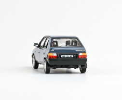 1:43 Škoda Favorit 136L (1988) – Dunkelgrau-Blau