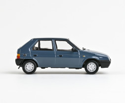 1:43 Škoda Favorit 136L (1988) – Dunkelgrau-Blau